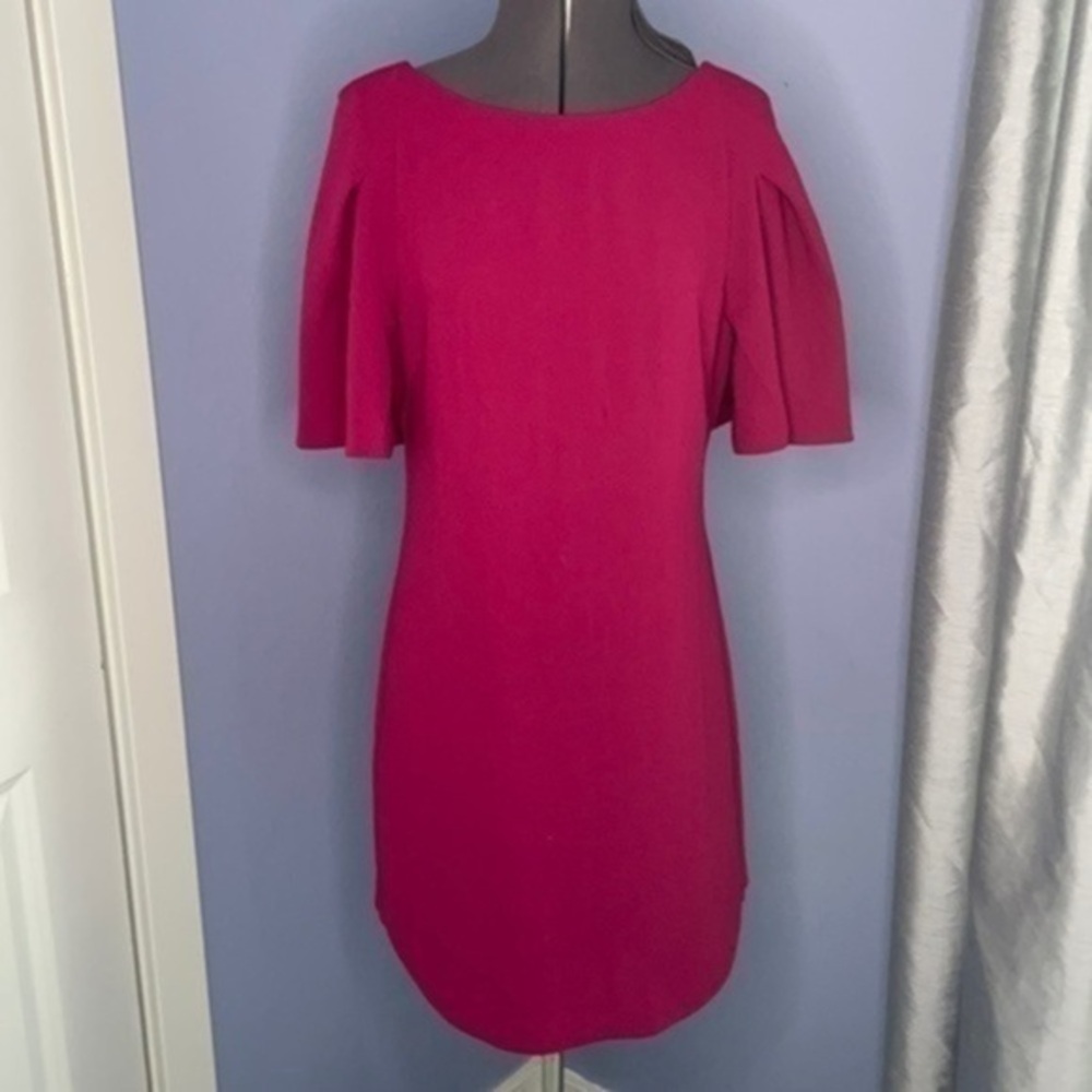 NWT Trina Turk dress size 6 cranberry color